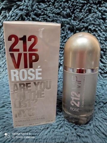 PERFUME - 212 VIP ROSE - CAROLINA HERRERA - REPLICA 1.1